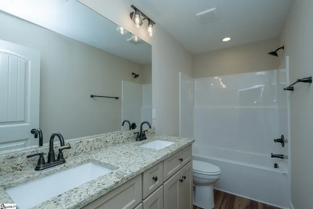 $289,900 | 25 Simpson Creek Road, Laurens, SC 29360