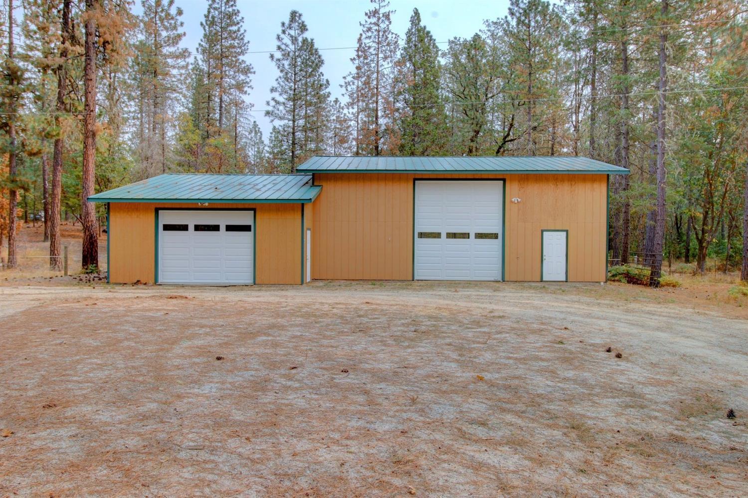 1065 Riessen Road Grants Pass, OR 97526 - Photo 3 of 32 Additional Photo
