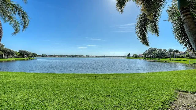 $699,500 | 6539 Moorings Point Circle, Unit 102, Lakewood Ranch, FL 34202