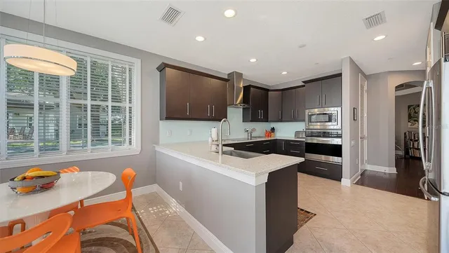 $699,500 | 6539 Moorings Point Circle, Unit 102, Lakewood Ranch, FL 34202