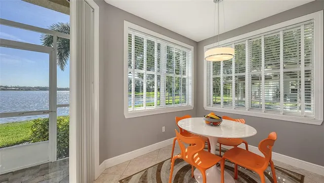 $699,500 | 6539 Moorings Point Circle, Unit 102, Lakewood Ranch, FL 34202