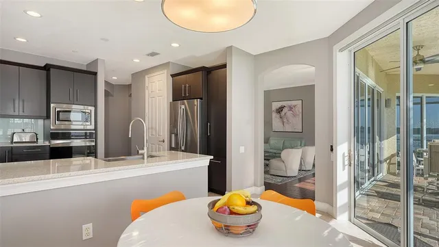 $699,500 | 6539 Moorings Point Circle, Unit 102, Lakewood Ranch, FL 34202