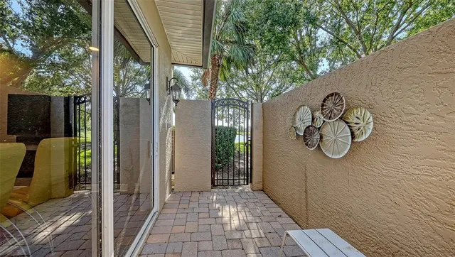 $699,500 | 6539 Moorings Point Circle, Unit 102, Lakewood Ranch, FL 34202