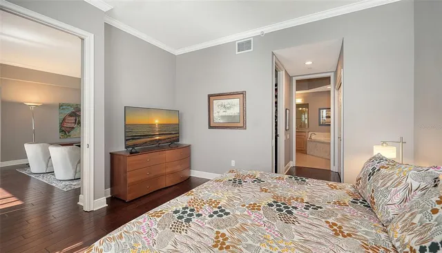 $699,500 | 6539 Moorings Point Circle, Unit 102, Lakewood Ranch, FL 34202