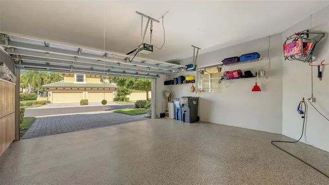 $699,500 | 6539 Moorings Point Circle, Unit 102, Lakewood Ranch, FL 34202