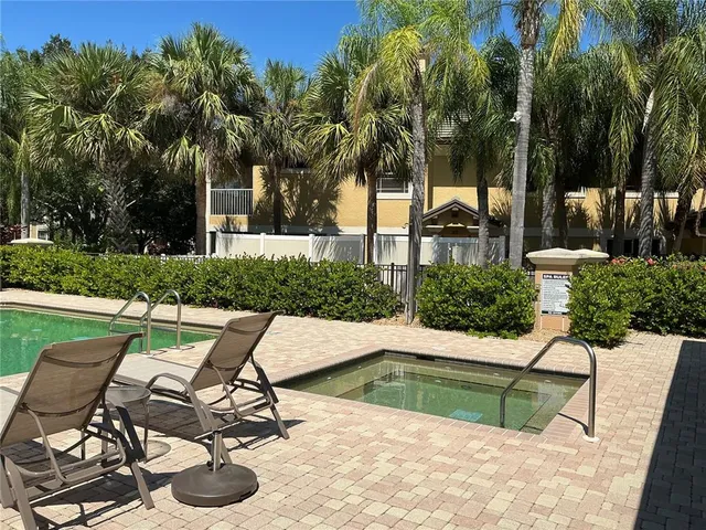 $699,500 | 6539 Moorings Point Circle, Unit 102, Lakewood Ranch, FL 34202