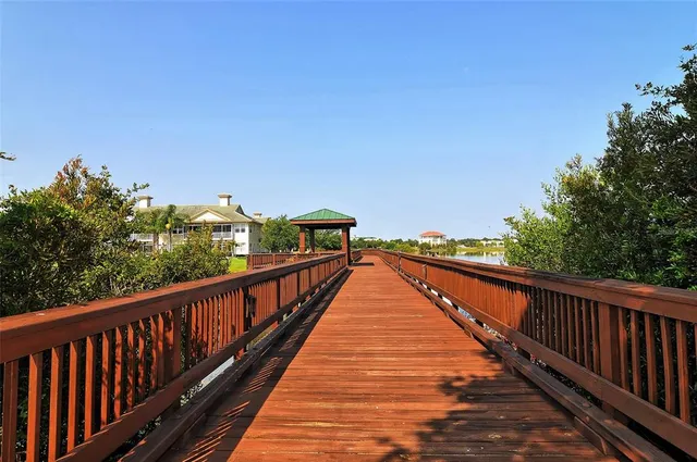 $699,500 | 6539 Moorings Point Circle, Unit 102, Lakewood Ranch, FL 34202