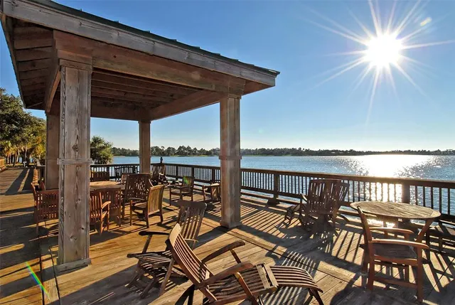 $699,500 | 6539 Moorings Point Circle, Unit 102, Lakewood Ranch, FL 34202