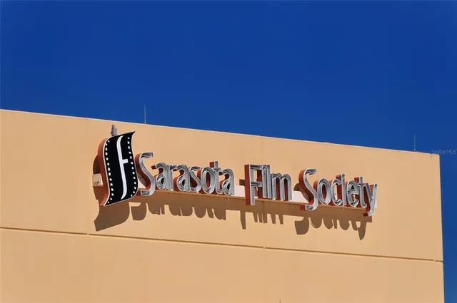 $699,500 | 6539 Moorings Point Circle, Unit 102, Lakewood Ranch, FL 34202