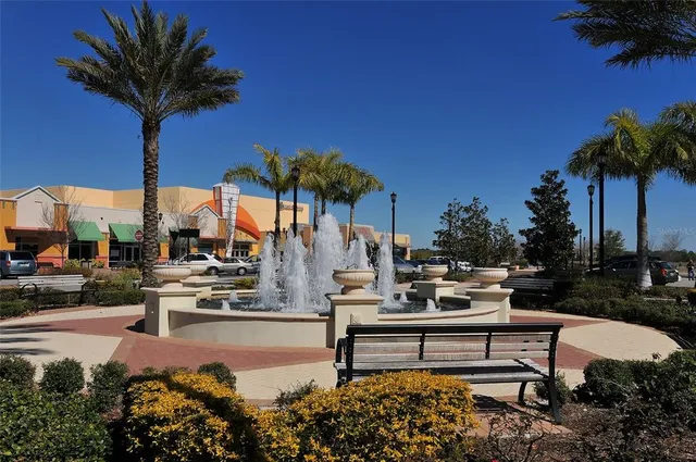 $699,500 | 6539 Moorings Point Circle, Unit 102, Lakewood Ranch, FL 34202