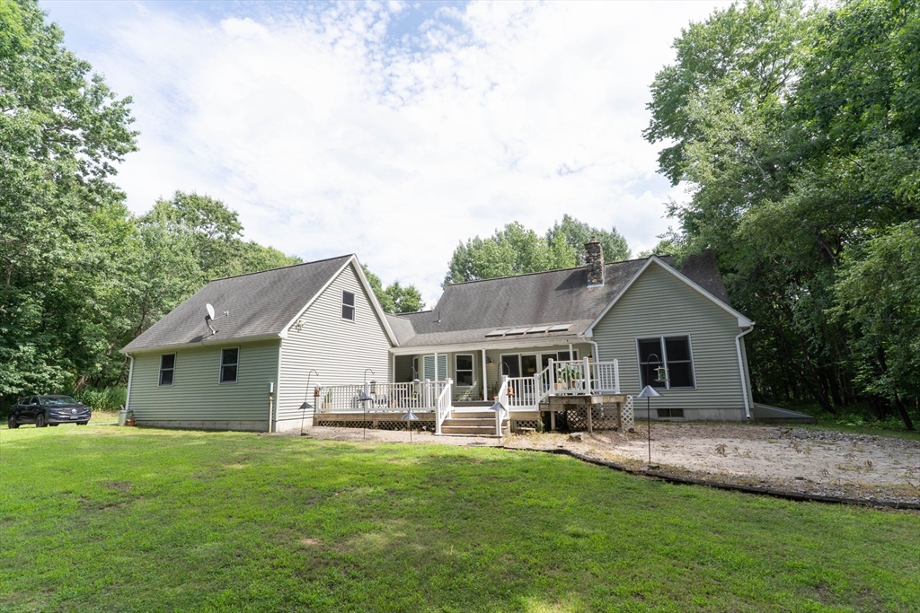 132 Springfield Road Belchertown, MA 01007 - Photo 40 of 42