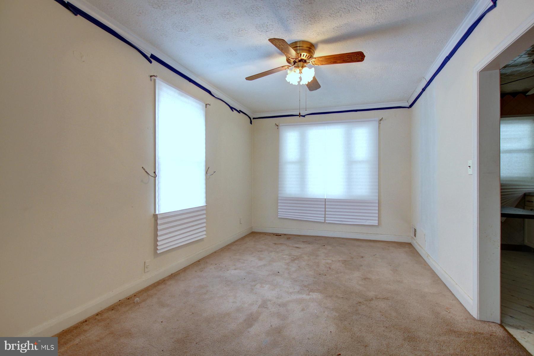 211 Riverthorn Road Baltimore, MD 21220 - Photo 5 of 19 Bedroom