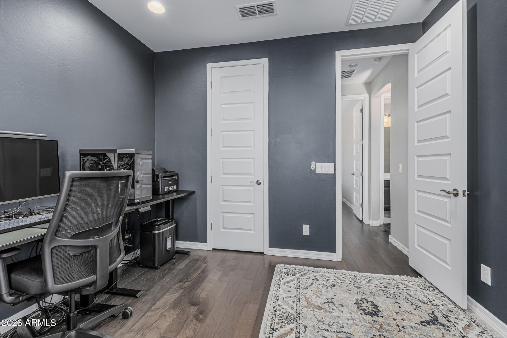 2517 East Novak Way Phoenix, AZ 85042 - Photo 32 of 48 32 Novak