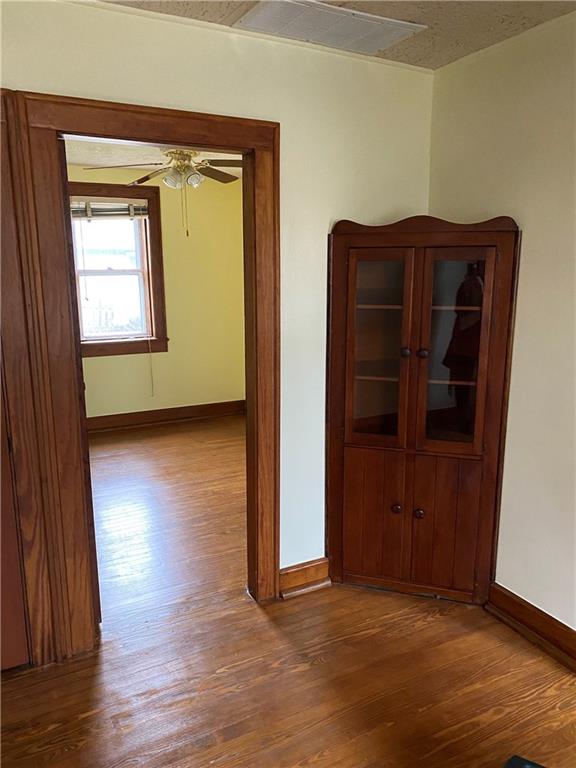 608 Krupp Road Indianapolis, IN 46217 - Photo 8 of 22 Gallery Image 8