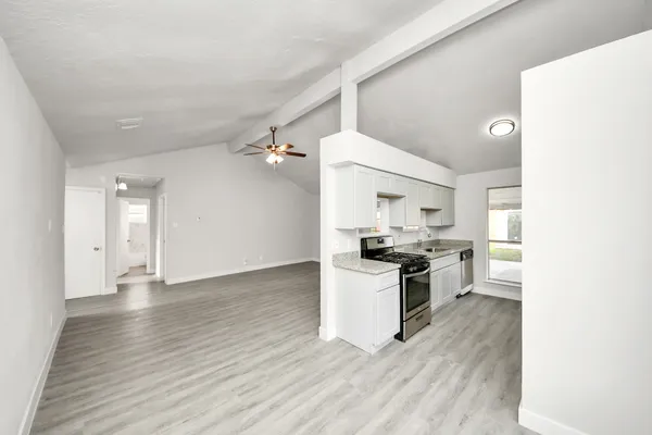 $1,750 | 1911 Oakwell Lane, Katy, TX 77449