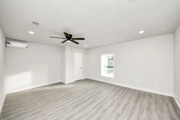 $1,750 | 1911 Oakwell Lane, Katy, TX 77449