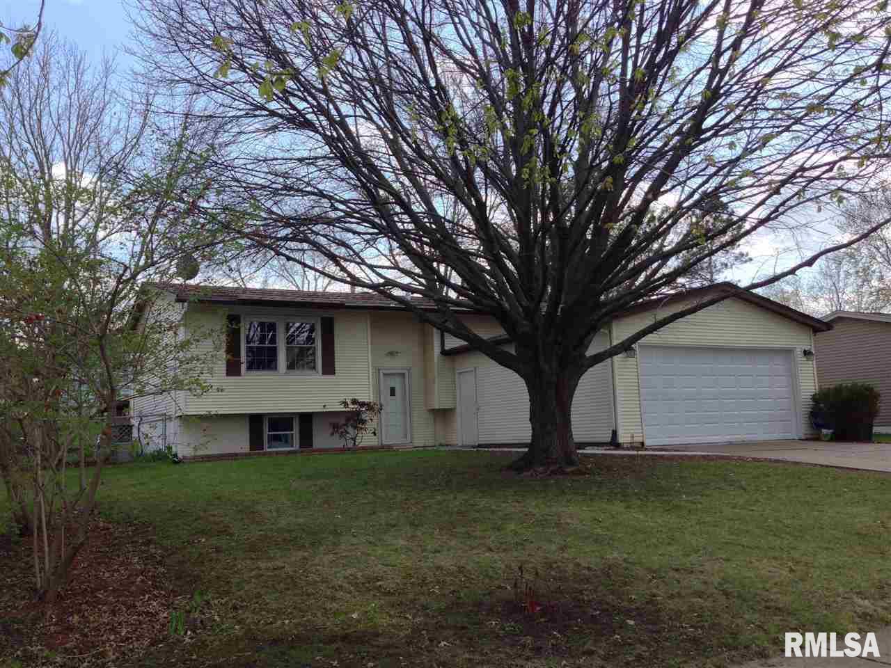 3207 Maplecrest Road Bettendorf, IA 52722 - Photo 1 of 1 Gallery Image 1