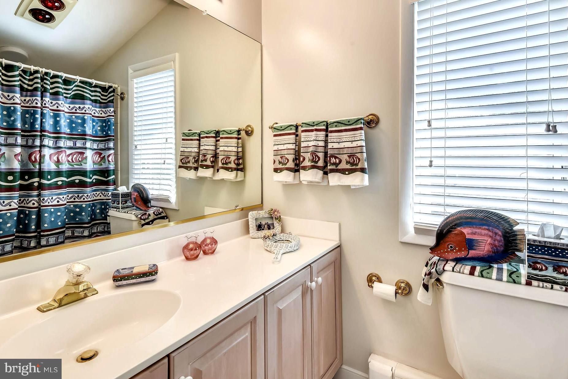 1356 McDonald Road Shady Side, MD 20764 - Photo 44 of 60 Attractively Appointed Hallway Full Bath