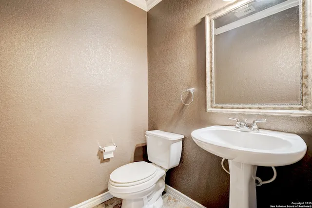 $1,800 | 11426 Liberty Field, San Antonio, TX 78254