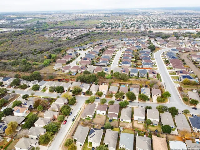 $1,800 | 11426 Liberty Field, San Antonio, TX 78254