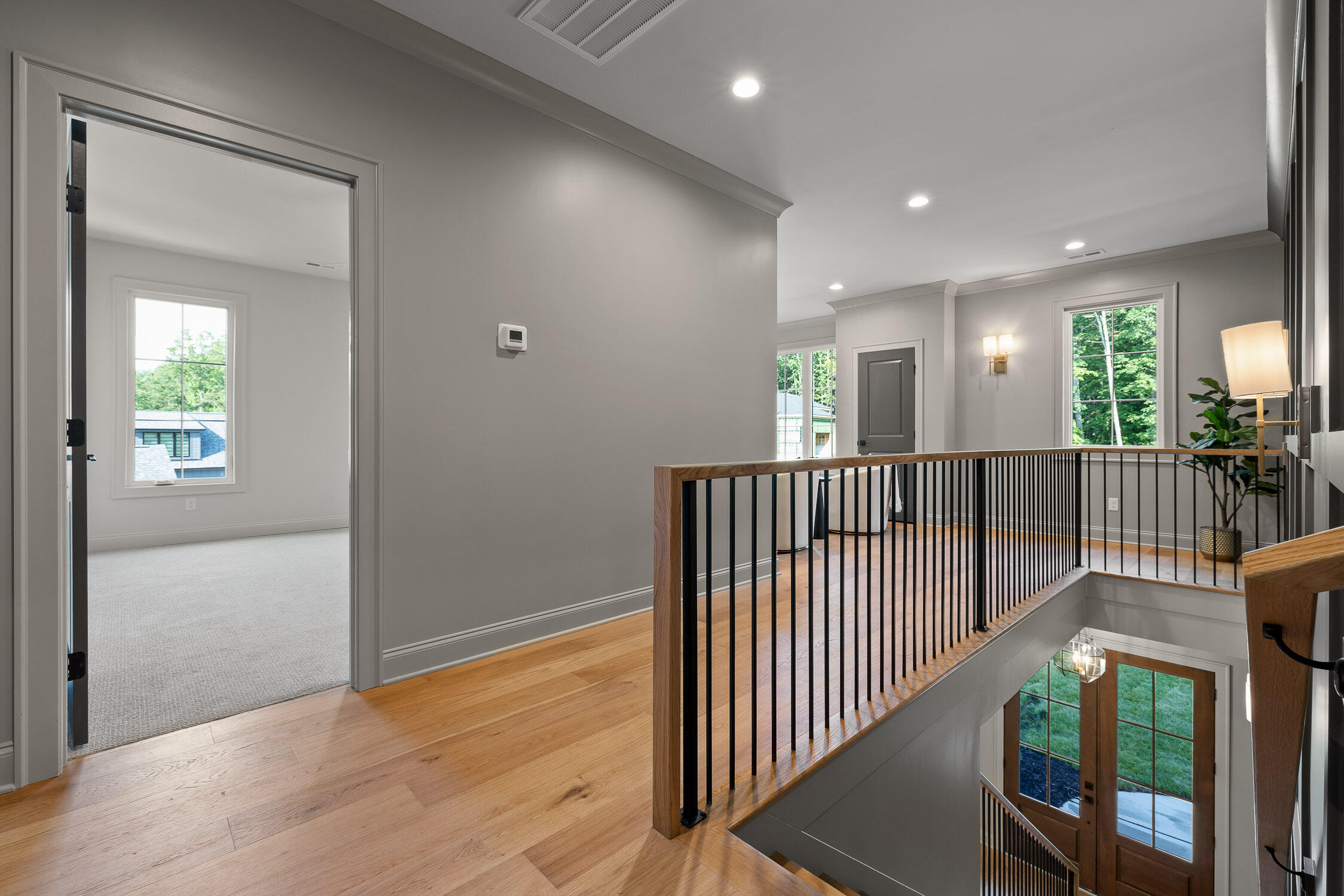 4543 Amethyst Road Chattanooga, TN 37419 - Photo 49 of 94 Upstairs Foyer