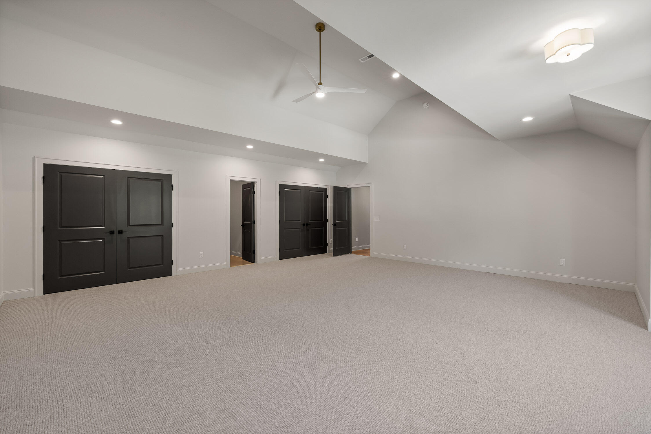 4543 Amethyst Road Chattanooga, TN 37419 - Photo 59 of 94 Bonus Room or 4th Bedroom