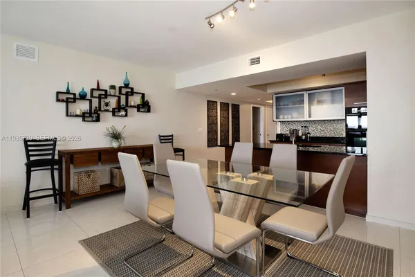 $10,000 | 1830 South Ocean Drive, Unit 3204, Hallandale Beach, FL 33009