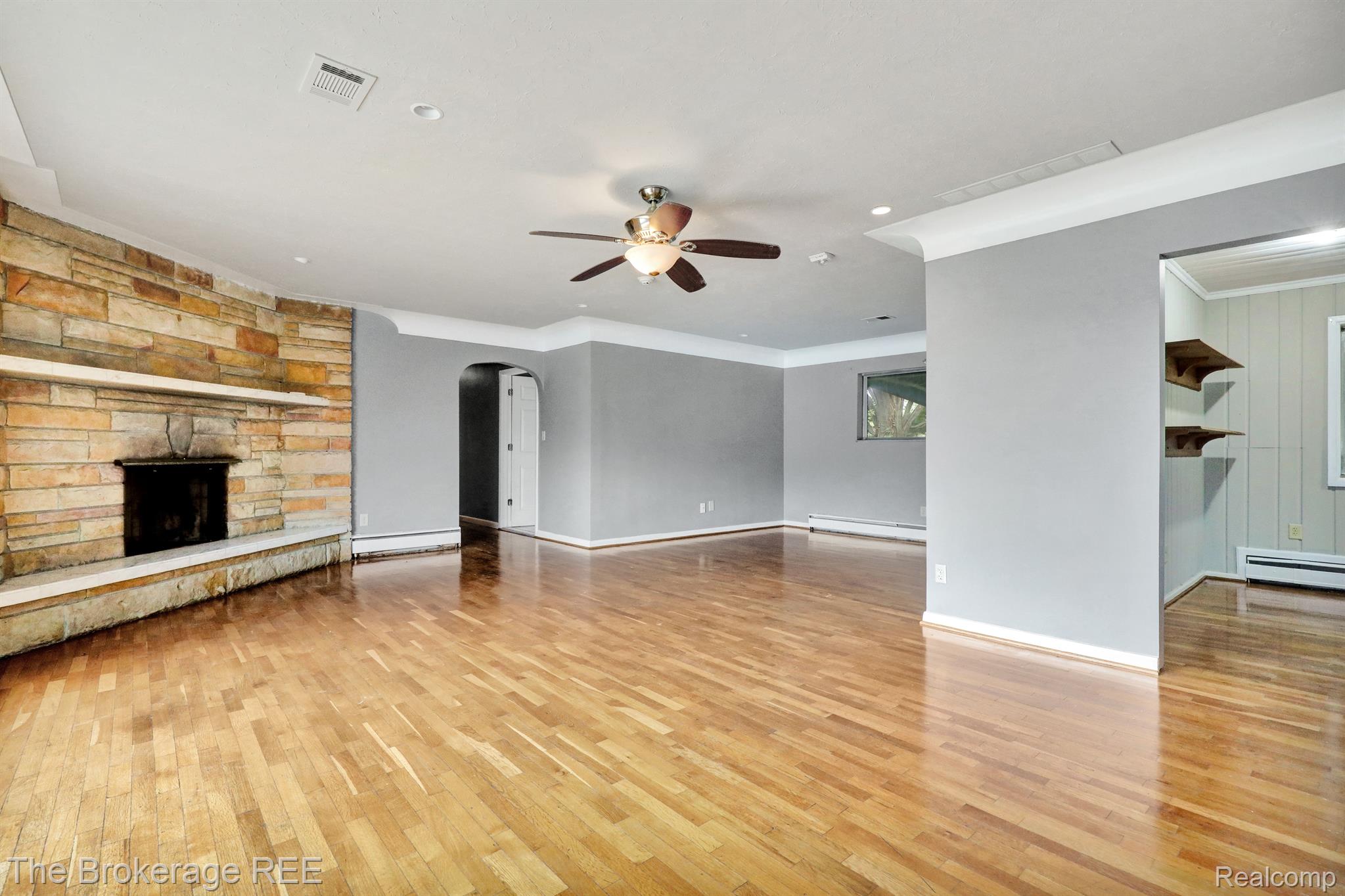 5057 Elms Road Flushing, MI 48433 - Photo 2 of 50 Gallery Image 2