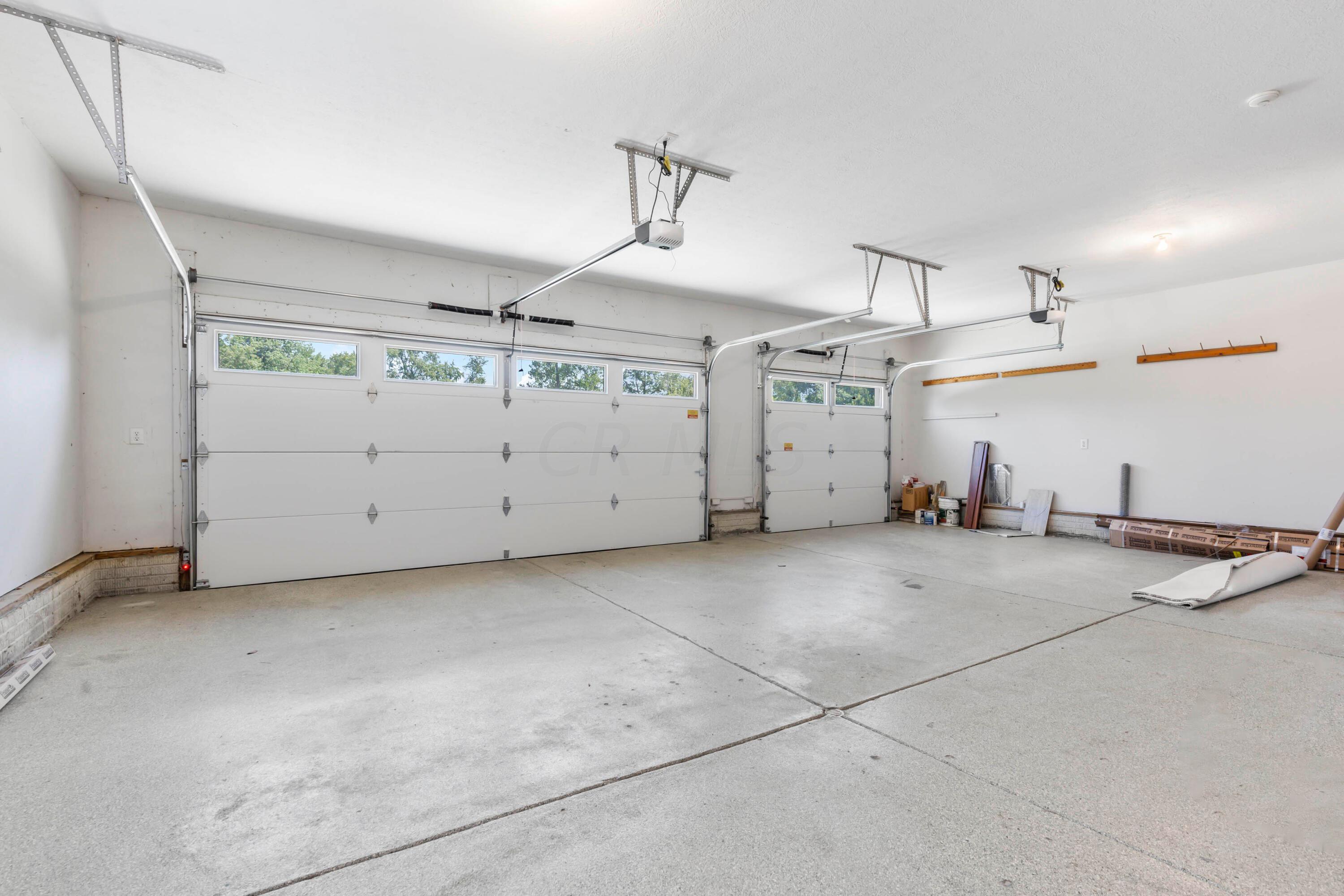 9511 Basil Road Northwest Baltimore, OH 43105 - Photo 64 of 89 3 Car Garage