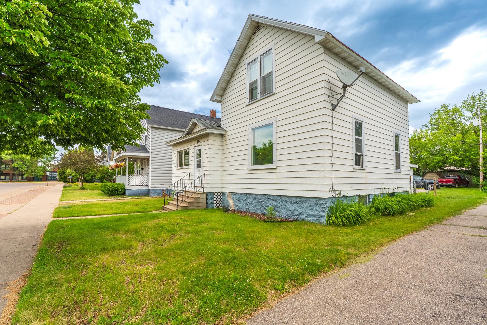 107 North Polk Street Merrill, WI 54452 - Photo 32 of 39