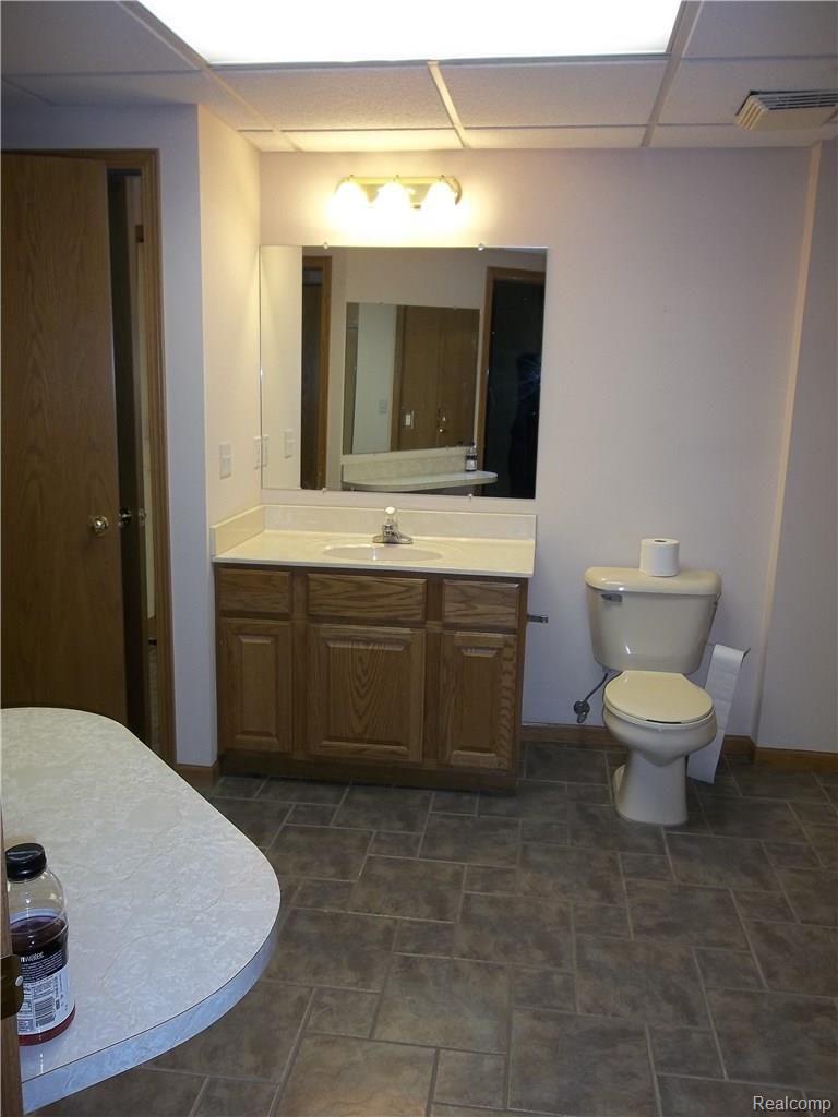 2873 Clarkston Road Oakland, MI 48363 - Photo 48 of 90 Basement Bath