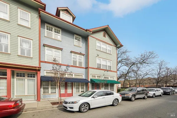 $630,000 | 125 Johnson Street, Windsor, CA 95492