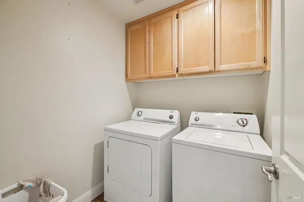 $630,000 | 125 Johnson Street, Windsor, CA 95492