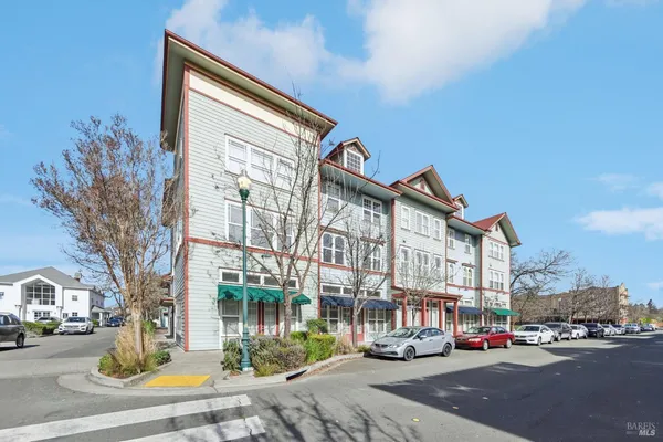 $630,000 | 125 Johnson Street, Windsor, CA 95492