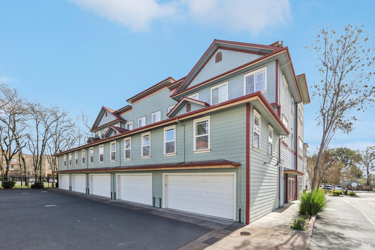 125 Johnson Street Windsor, CA 95492 - Photo 37 of 40