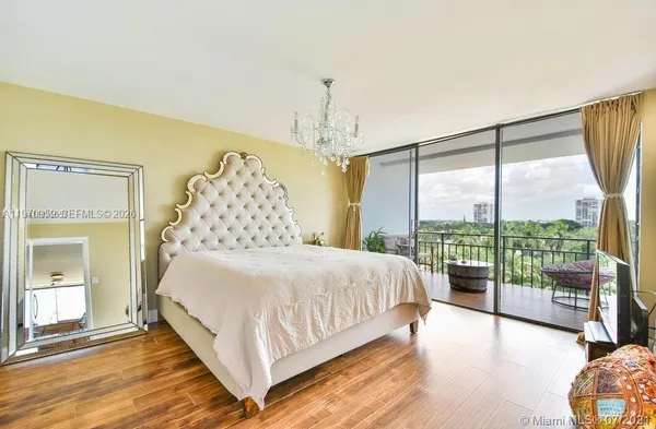 $2,500 | 1500 Presidential Way, Unit 804, West Palm Beach, FL 33401