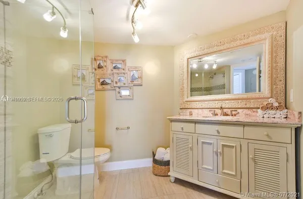 $2,500 | 1500 Presidential Way, Unit 804, West Palm Beach, FL 33401