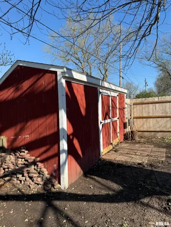 $125,000 | 820 Jamie Lane, Macomb, IL 61455