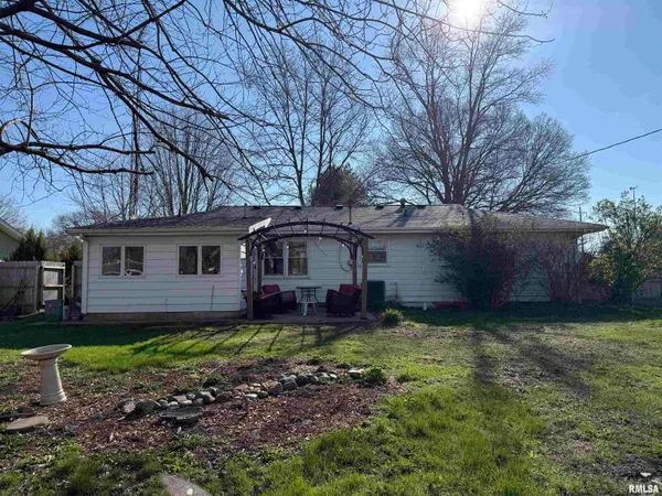 $125,000 | 820 Jamie Lane, Macomb, IL 61455