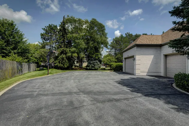 $1,650,000 | 10135 Cherrywood Lane, Munster, IN 46321