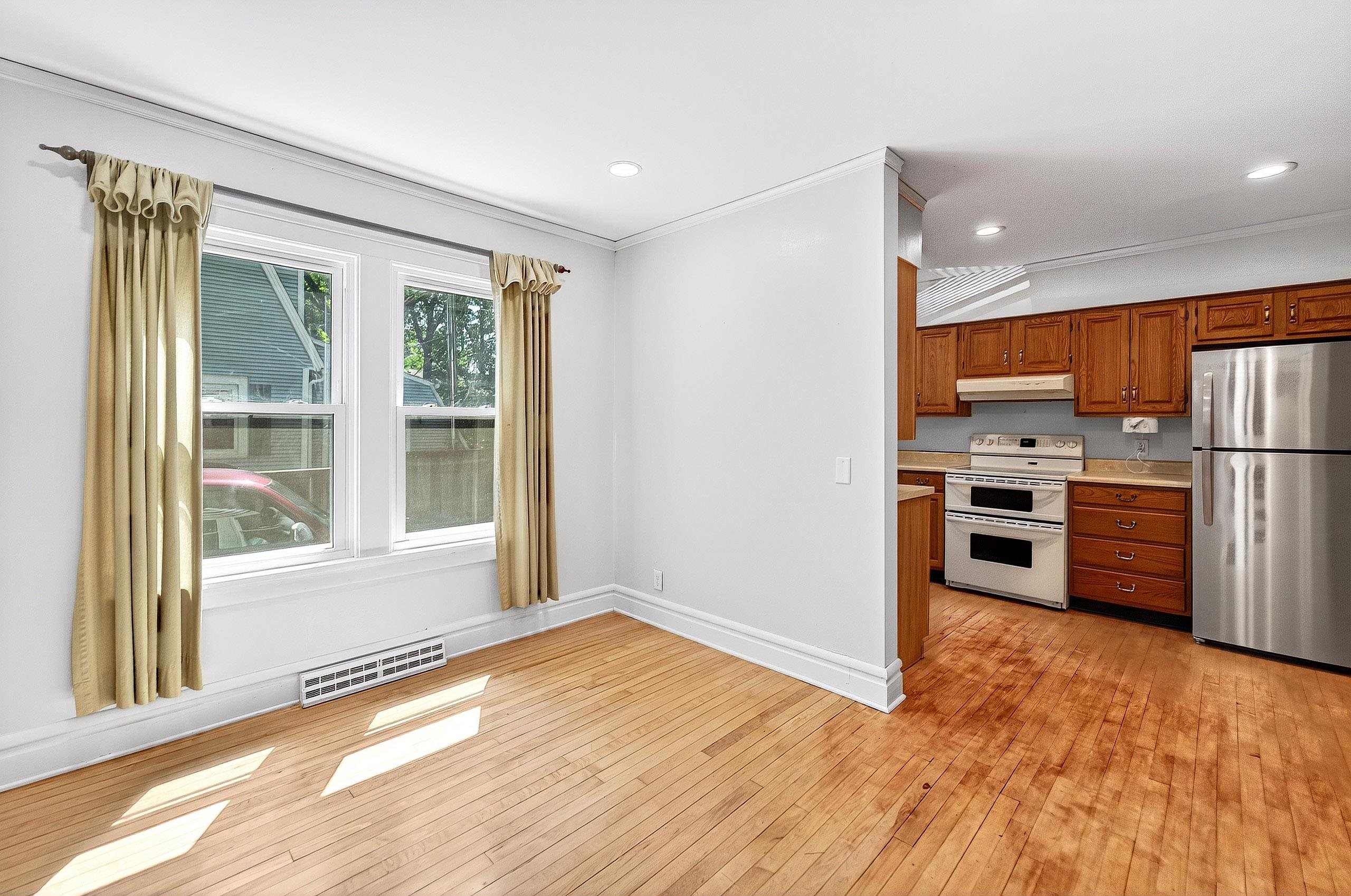 2813 Regent Street Madison, WI 53705 - Photo 16 of 39