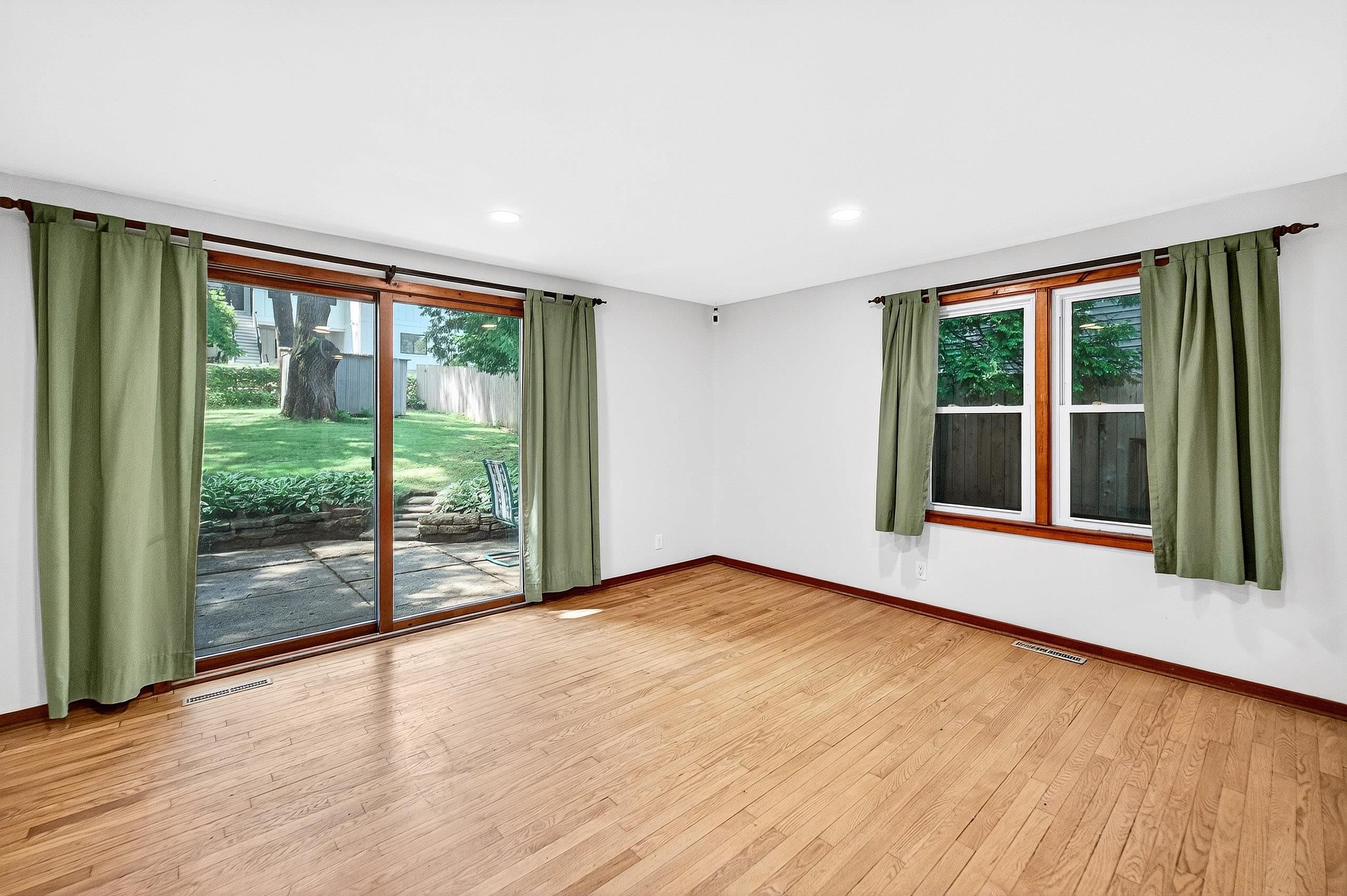 2813 Regent Street Madison, WI 53705 - Photo 24 of 39