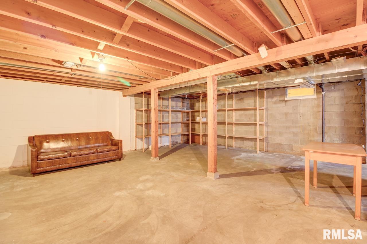 1626 25th Avenue South Clinton, IA 52732 - Photo 13 of 26