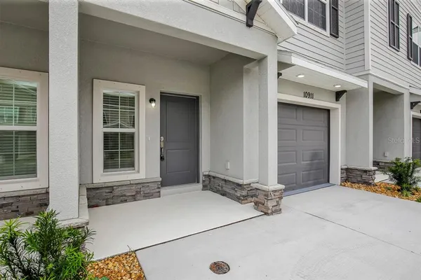 $2,300 | 10911 Quickwater Court, Riverview, FL 33569