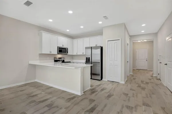 $2,300 | 10911 Quickwater Court, Riverview, FL 33569