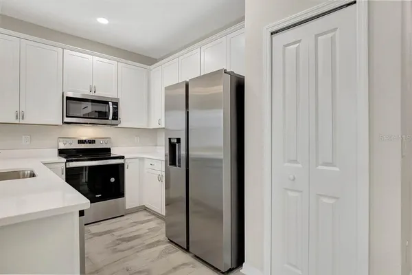 $2,300 | 10911 Quickwater Court, Riverview, FL 33569