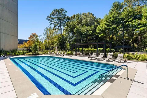 $649,000 | 2660 Peachtree Road Northwest, Unit 32B, Atlanta, GA 30305