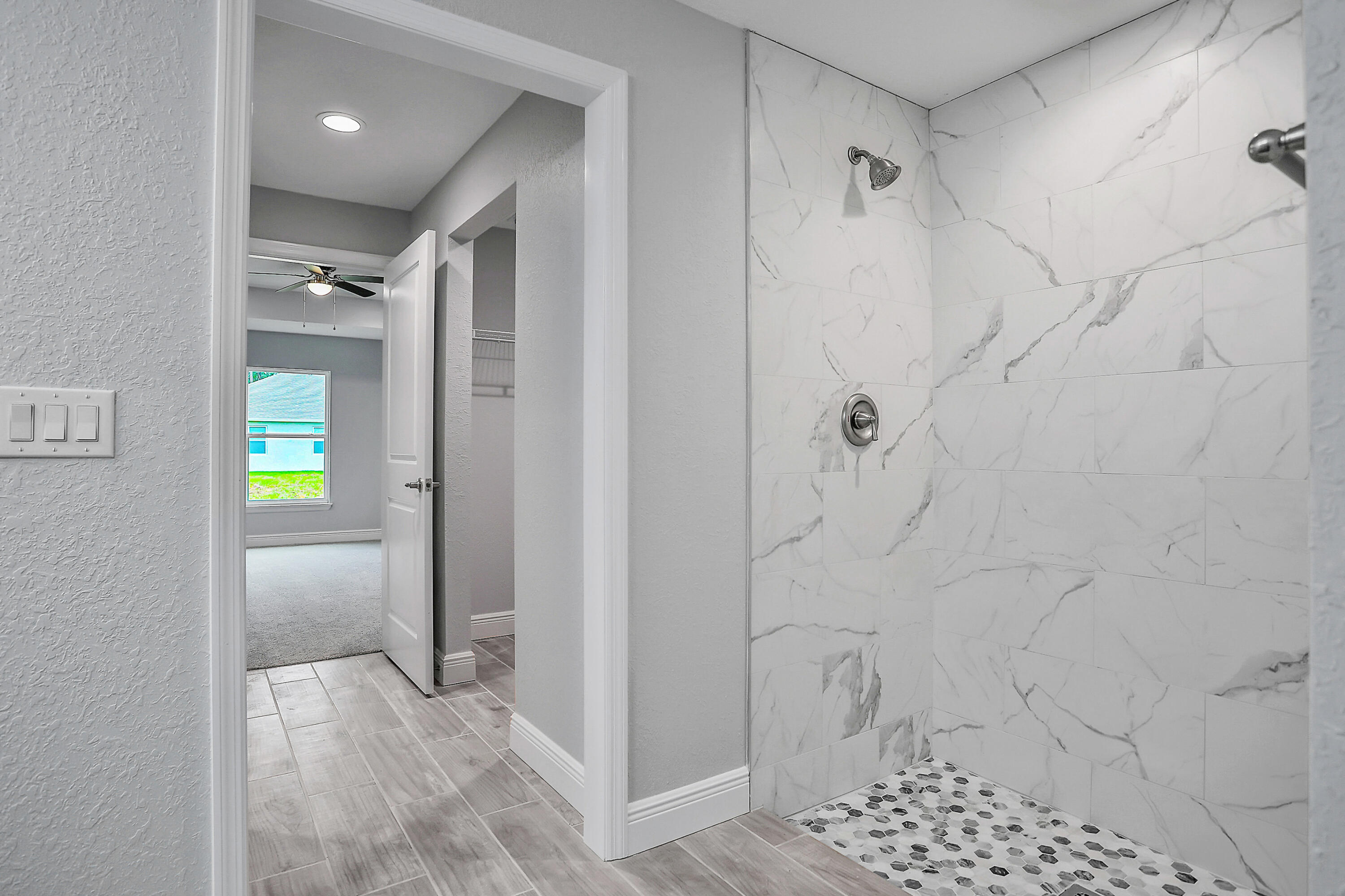 1271 Daton Road Southwest Palm Bay, FL 32908 - Photo 10 of 16 Master Bathroom