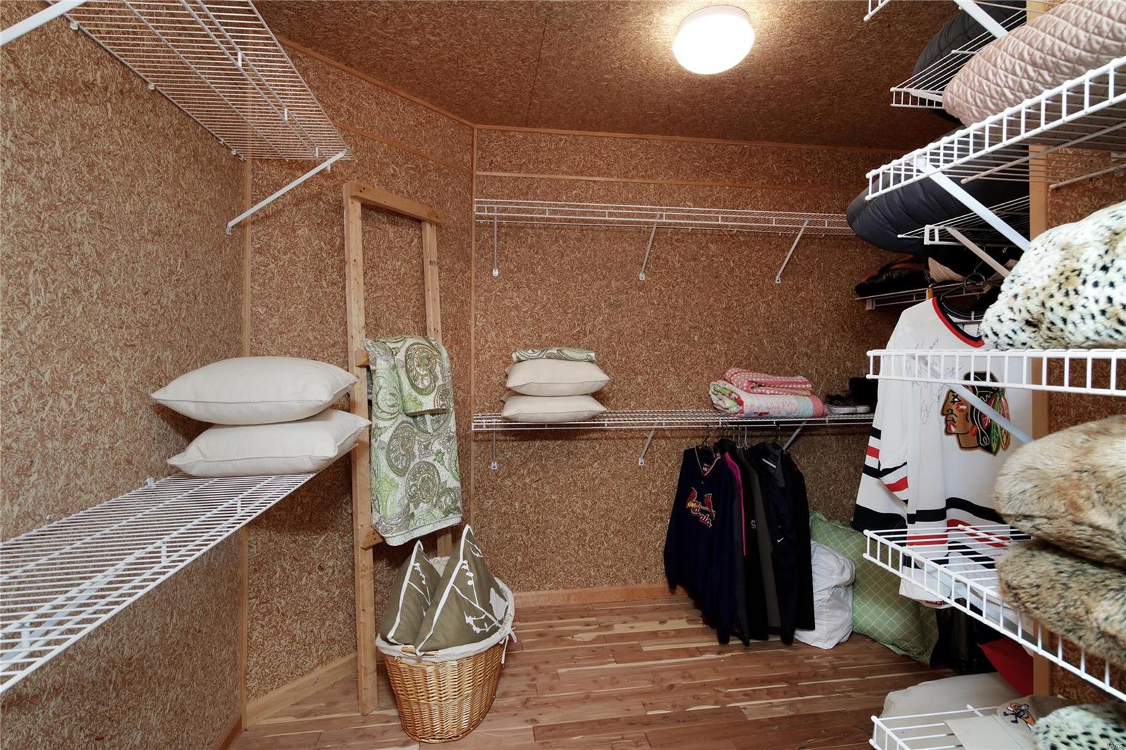 10436 Litzsinger Road St. Louis, MO 63131 - Photo 35 of 45