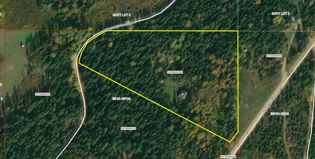 $359,900 | 21761 Bemis Hill, Warroad, MN 56763